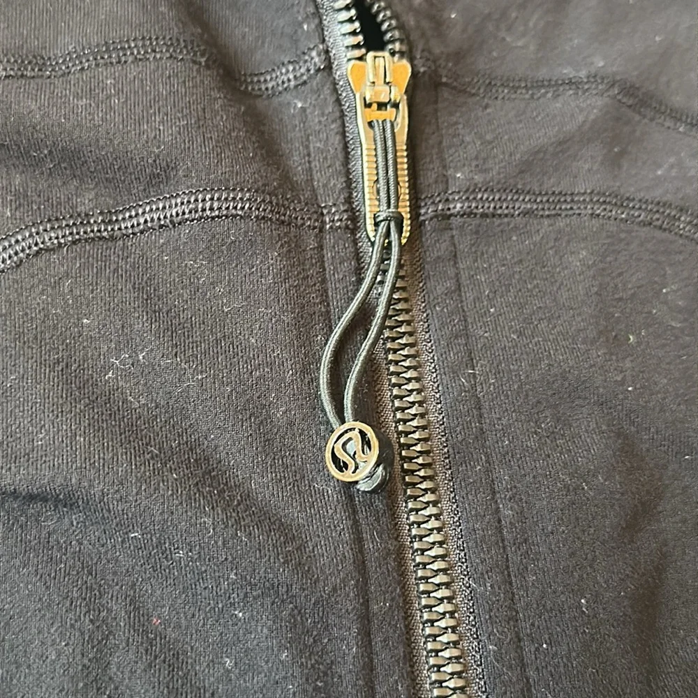 Black Lululemon Jacket - Picture 9 of 14
